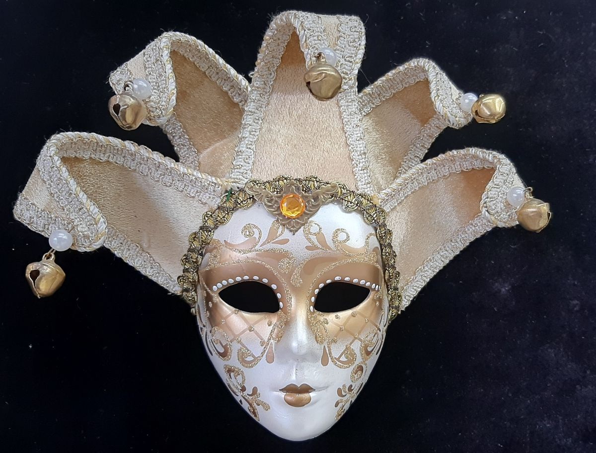 mask made in Venice