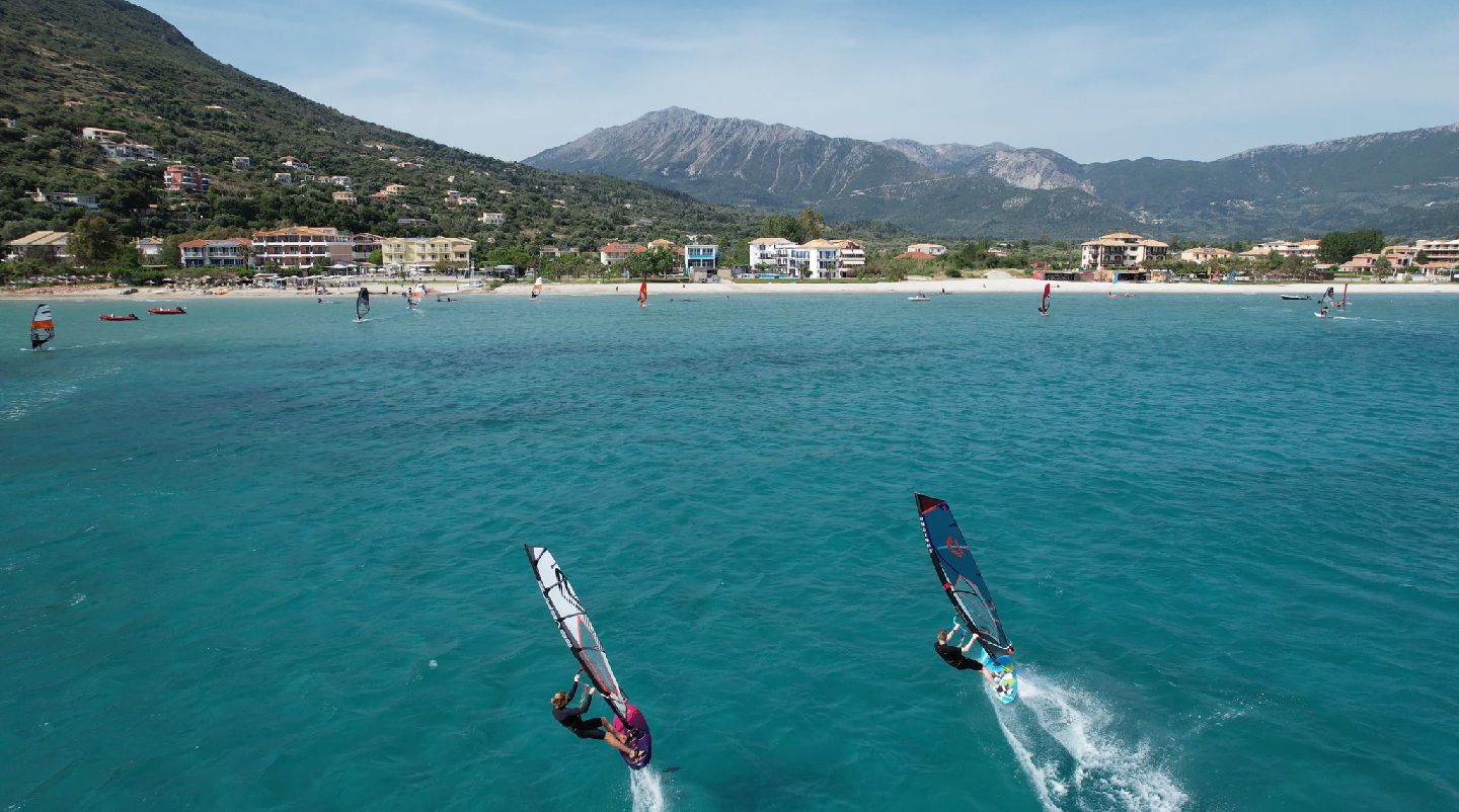 Windsurfing and Windfoiling