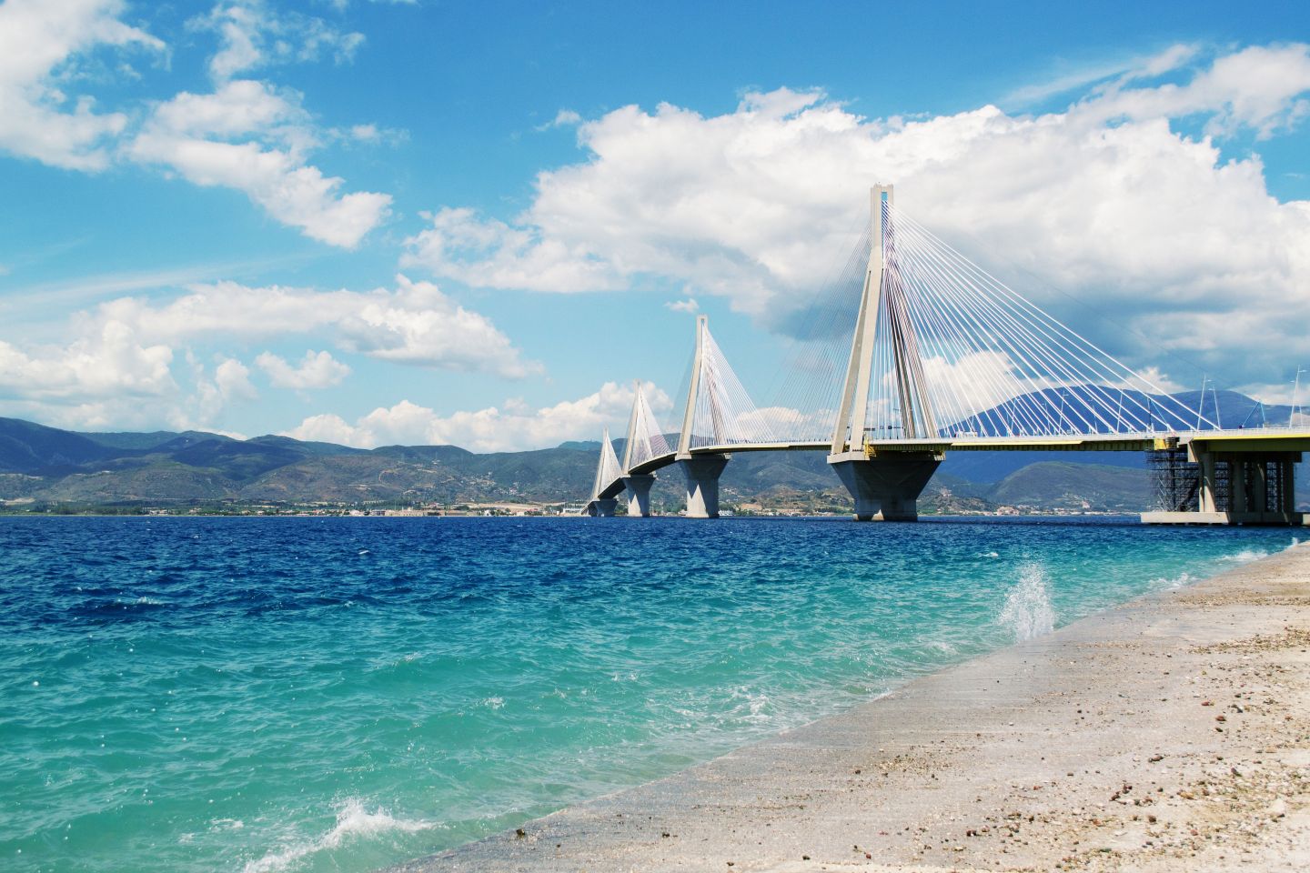  Γέφυρα Ρίου-Αντιρρίου | Στη Λευκάδα με αυτοκίνητο | Lefkada Slow Guide